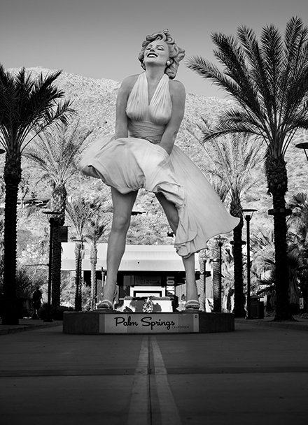 Street Photography Image of Marilyn Monroe, Forever Marilyn Statue, in Palm Springs, California