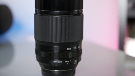 Image of Fuji 55-200mm showing image stabilization switch